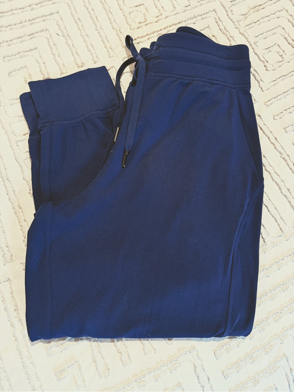 Ready to Rulu Lululemon joggers True Navy 8